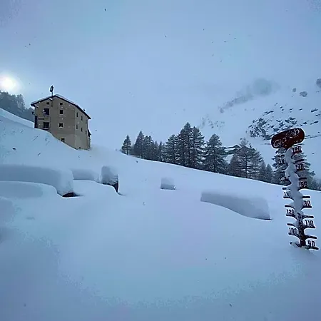 Konukevi Giasson 3*